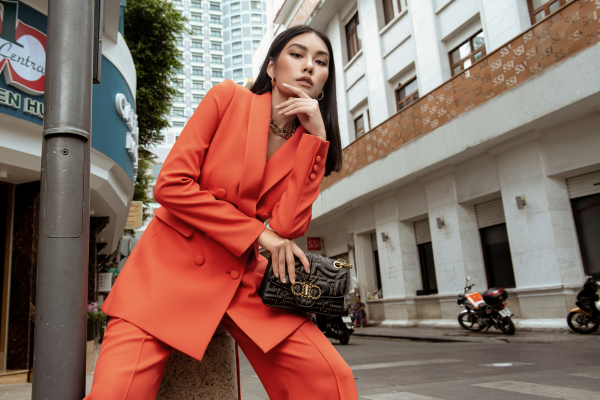 3 xu hướng thời trang khiến Tiểu Vy, Châu Bùi, Tú Hảo 'mê mệt', hứa hẹn 'bùng nổ' trong mùa xuân hè 2020 12