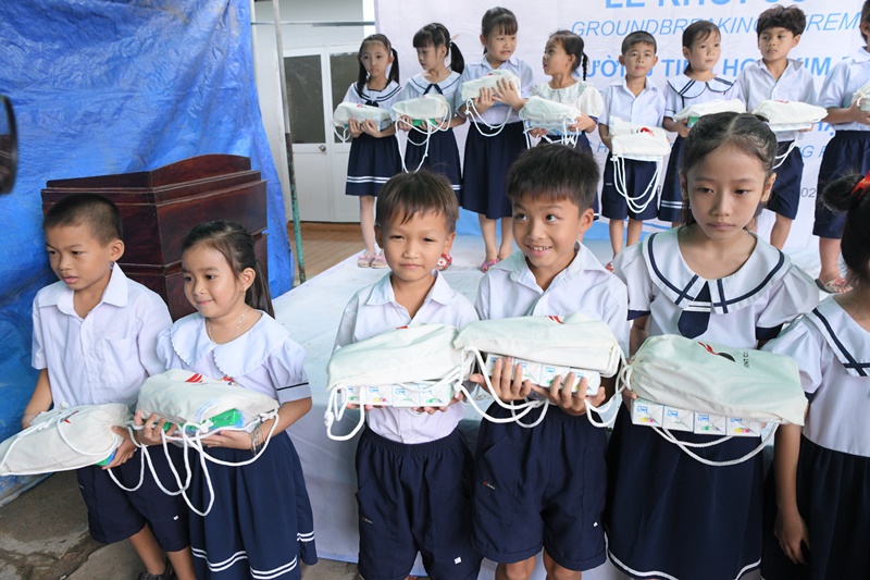 Saigonchildren ok Saigonchildren và đối tác chung tay cải tạo trường học vùng sâu vùng xa tỉnh Hậu Giang