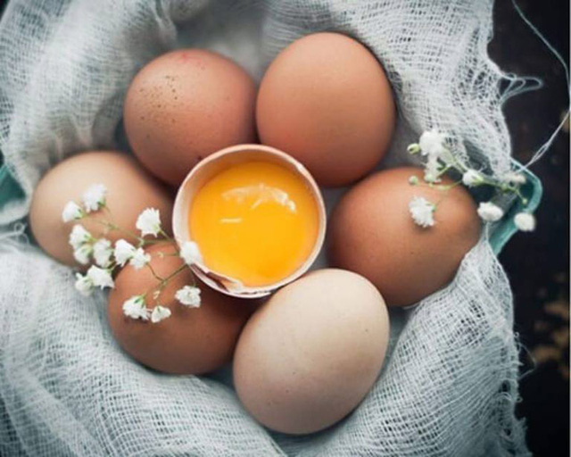 8 điểm lưu ý khi bảo quản trứng để tươi ngon, đảm bảo dinh dưỡng tại nhà: Thời hạn sử dụng của trứng thực sự rất ngắn, 99% mọi người đang lưu trữ sai cách - Ảnh 4.