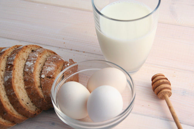Muốn bữa sáng giàu dinh dưỡng, nhiều người ăn trứng kết hợp với món siêu dưỡng chất này mà không biết sẽ gây tổn hại sức khỏe - Ảnh 4.