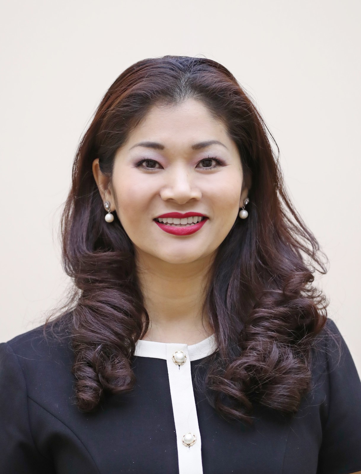 Bà Nguyễn Phương Hoà, Cục Trưởng, Cục Hợp Tác Quốc Tế
