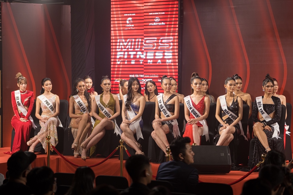 4. Top 42 gương mặt xuất sắc nhất cùng tranh tài tại Vòng Bán kết cuộc thi Miss Fitness Vietnam 2022