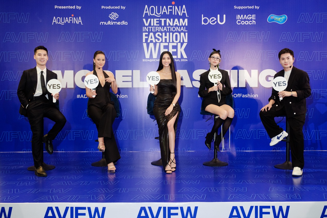 1. Dàn BGK quyền lực sẽ _cầm cân nảy mực_ tại buổi Model Casting Aquafina Vietnam International Fashion Week SS 2024 lớn