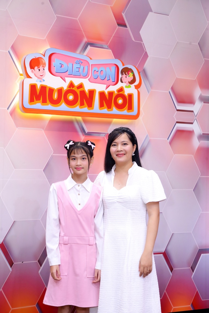 DIEU CON MUON NOI (1) lớn